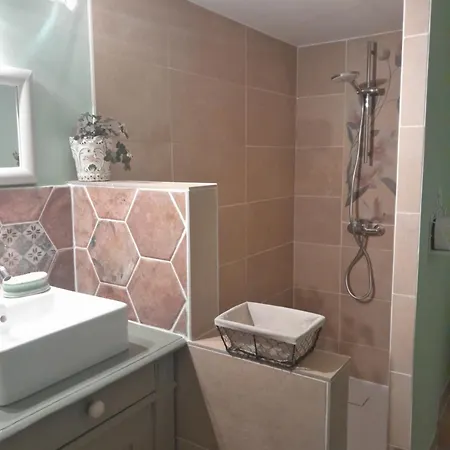 D'hote Amitie Et Jardin Carmaux