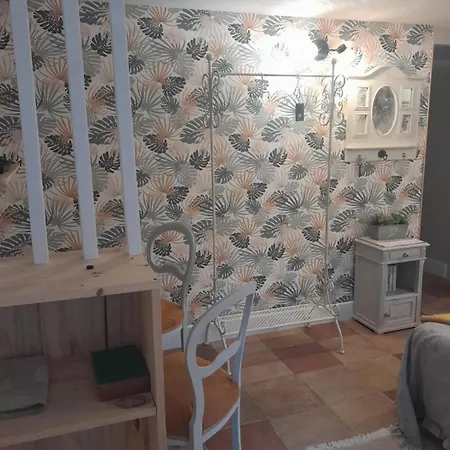Bed & Breakfast D'hote Amitie Et Jardin *